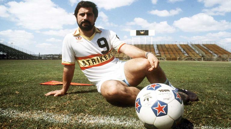 GERD MÜLLER (Fort Lauderdale Strikers, 1979-81)