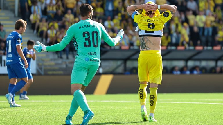 Kasper Högh werden vier Tore in 37 Minuten aberkannt.