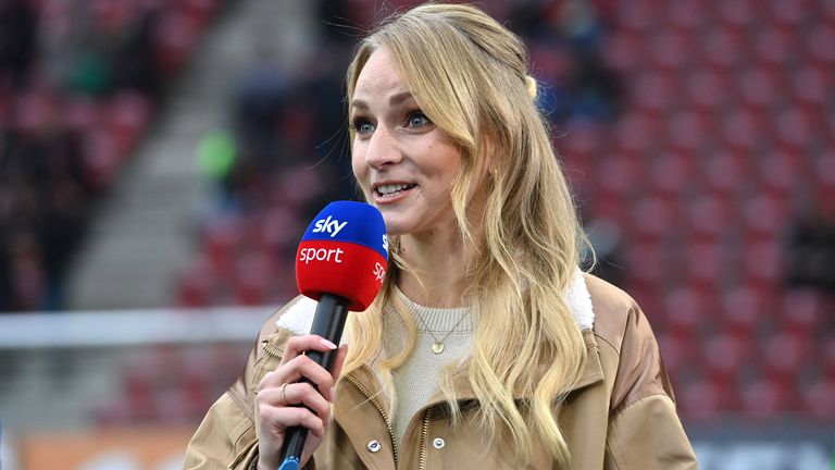 Katharina Kleinfeldt kehrt zu Sky zurück und moderiert in der kommenden Saison den neuen Flutlicht-Freitag. 
