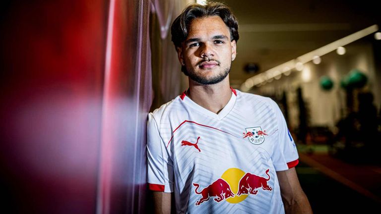 RB Leipzig: 94,95€ + 15€ Spielername + 3€ Liga-Logo/ 10€ DFB-Pokal-Liga - Gesamtpreis: