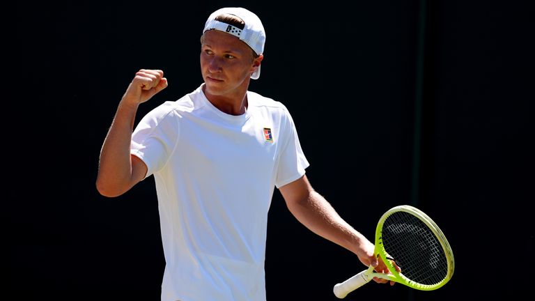 Max Schönhaus ist Teil einer aufstrebenden Generation deutscher Tennisspieler.