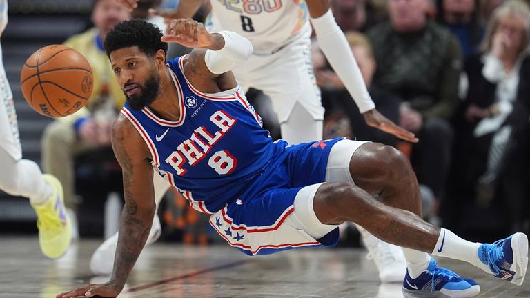 Paul George von den Philadelphia 76ers musste am Knie operiert werden.