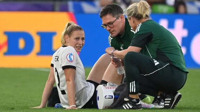 Sarai Linder fällt für das EM-Halbfinale gegen Spanien aus.