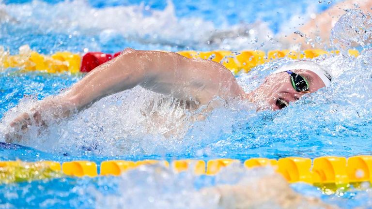 Sven Schwarz holt Silber, Lukas Märtens gewinnt Bronze.