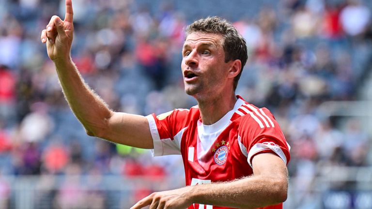 Thomas Müller spricht über den 150-Millionen-Euro-Transfer von Florian Wirtz.