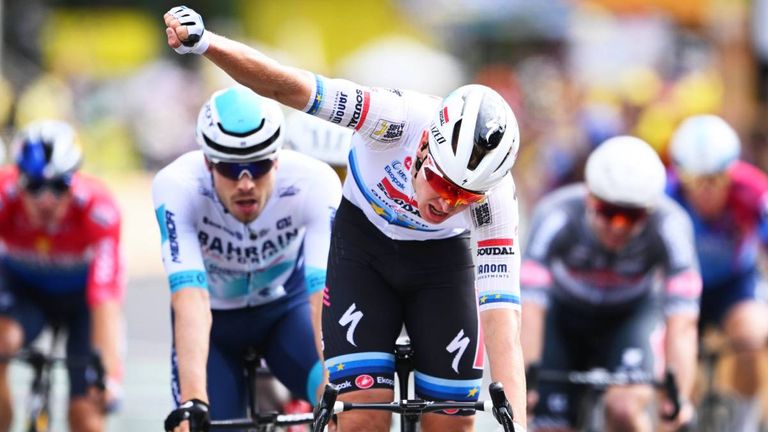 Der Belgier Tim Merlier gewinnt die dritte Etappe bei der Tour de France. 