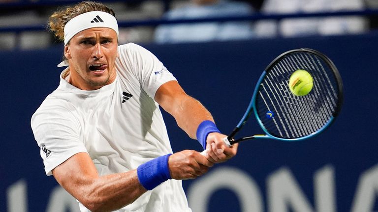 Alexander Zverev steht beim Masters in Toronto in der 3. Runde.