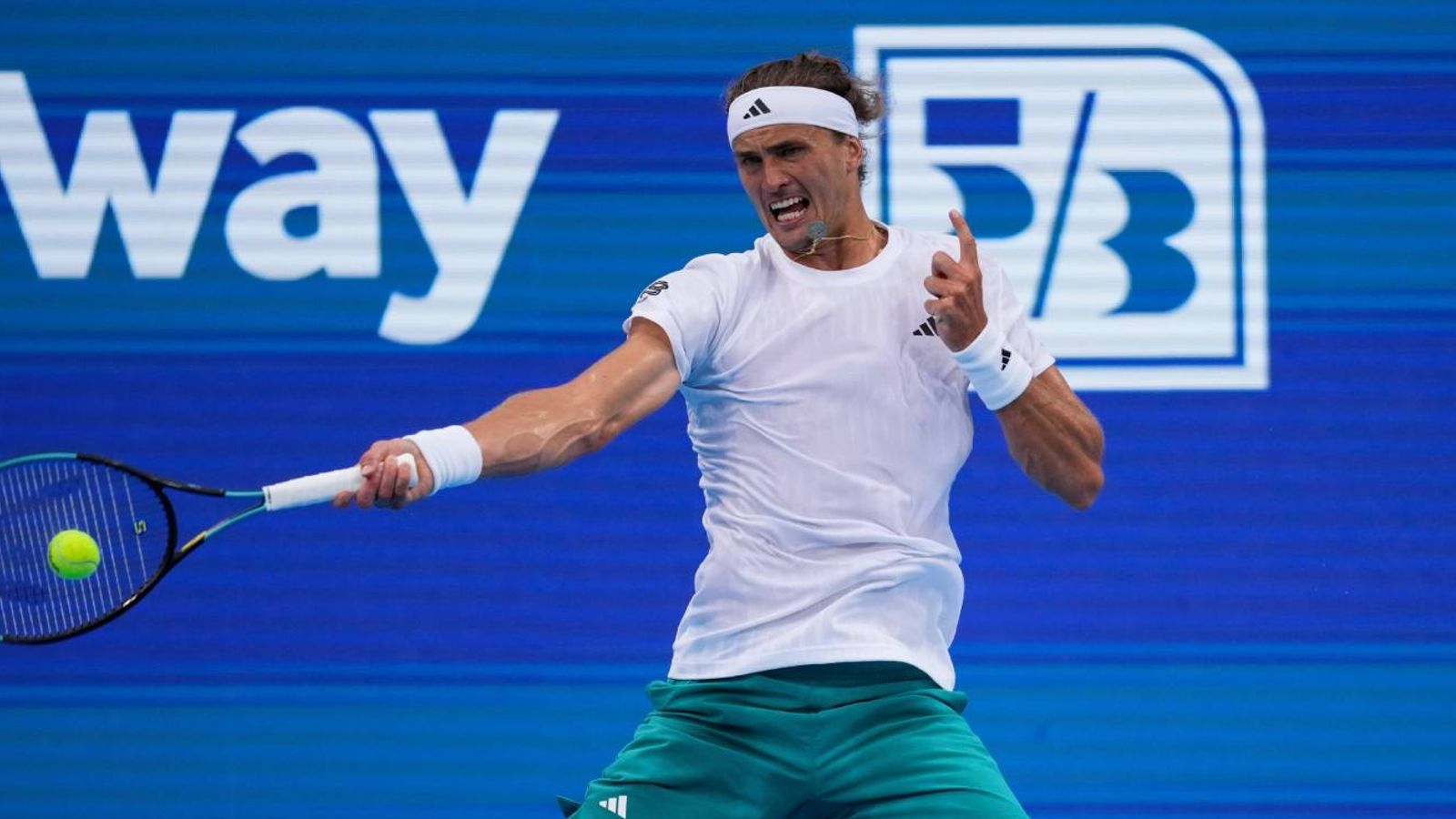 Alexander Zverev steht nach Kurzeinsatz im Achtelfinale von Cincinnati ...