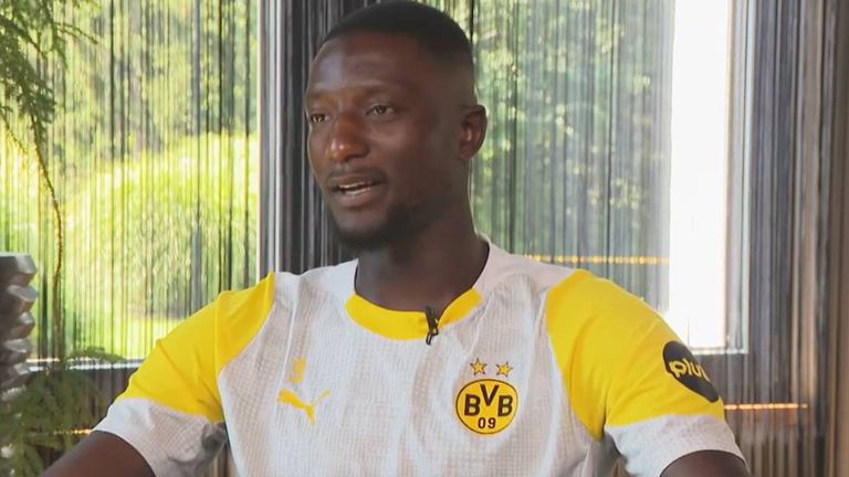 BVB-Star Serhou Guirassy äußert sich im exklusiven Sky Sport Interview zu Dortmund.....