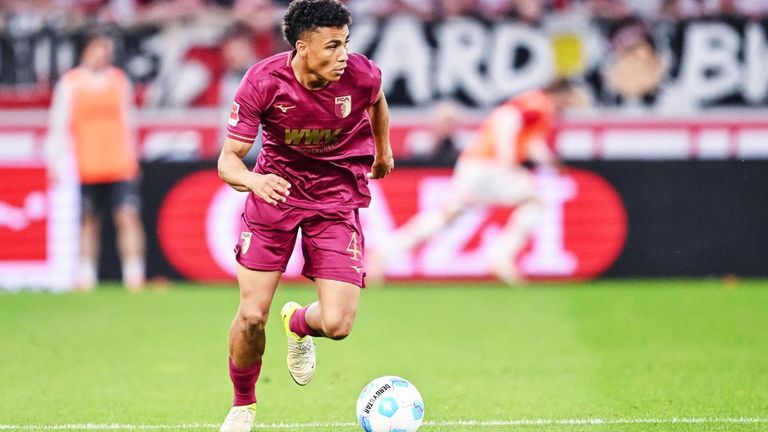 Henri Koudossou streicht sich künftig das Club-Trikot über. 