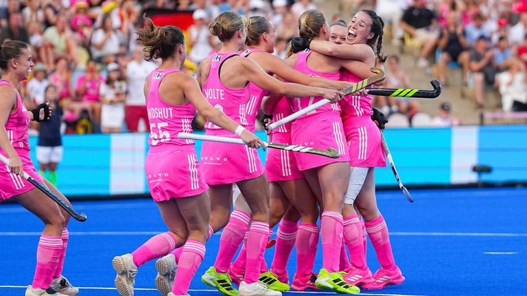 Die deutschen Hockey-Frauen kämpfen sich ins EM-Finale.