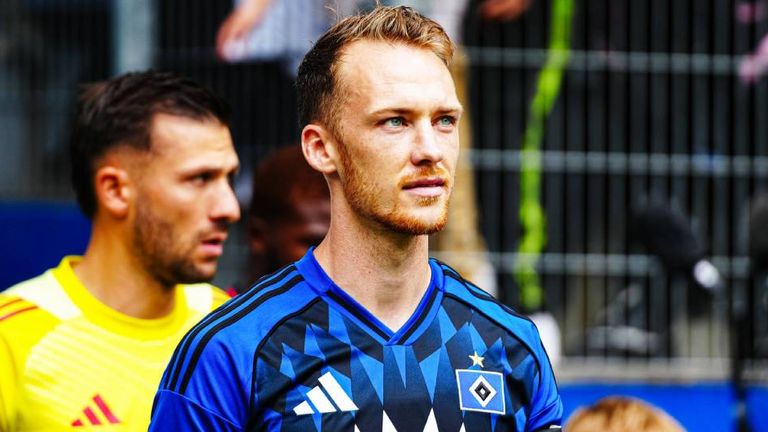 Sebastian Schonlau wird künftig Teamkollege von Thomas Müller. 