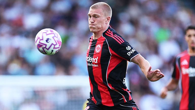 Rasmus Kristensen von Eintracht Frankfurt.