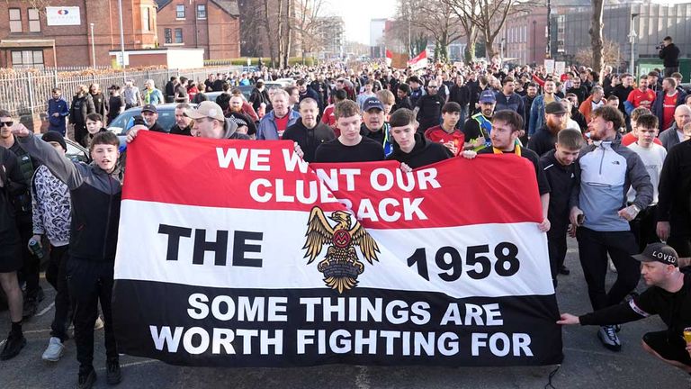 Die ManUnited-Fanvereinigung "1958" sagte einen für den 17. August geplanten Protest ab.