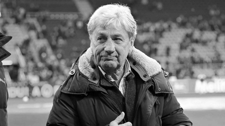 Frank Mill lief in der Bundesliga in 386 Spielen auf und erzielte 123 Tore.