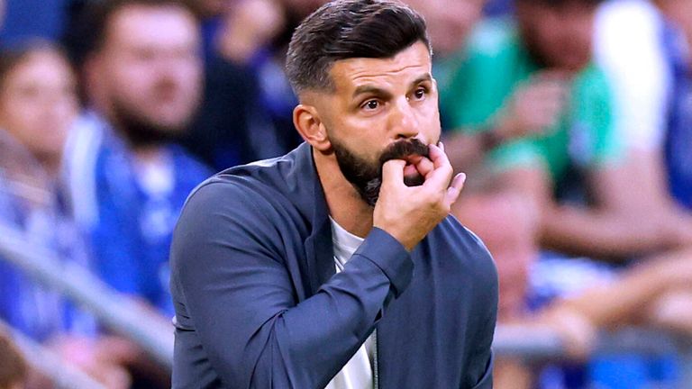 Miron Muslic muss seine Startelf gegen den FCK verändern. 