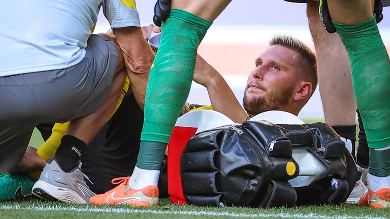 Niklas Süle fehlt dem BVB acht Wochen aufgrund eines Muskelbündelrisses in der Wade.