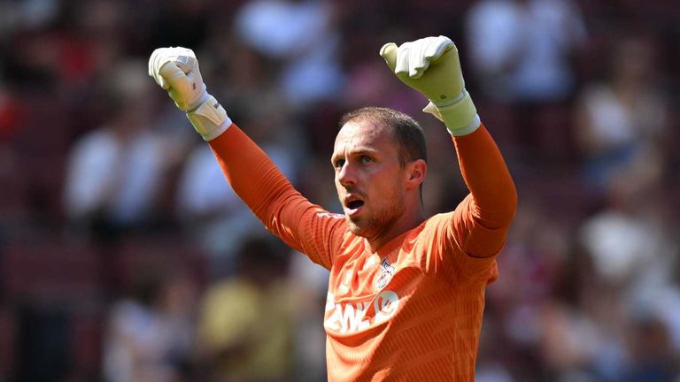 Torhüter Marvin Schwäbe ist neuer Kapitän beim 1. FC Köln.