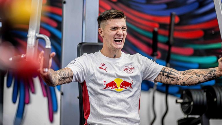 Manchester United und Newcastle United werben um Leipzigs Benjamin Sesko.