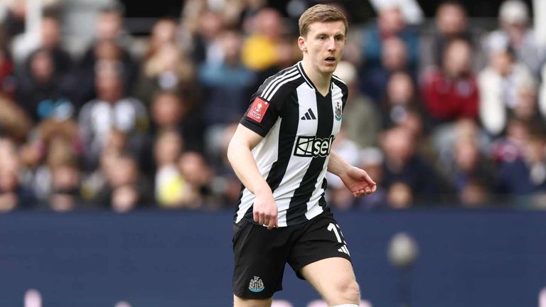 Matt Targett wurde nach der Asien-Tour ausversehen in Seoul zurückgelassen.