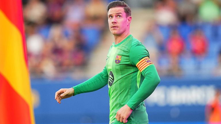 Marc-Andre ter Stegen fällt beim FC Barcelona verletzt aus.