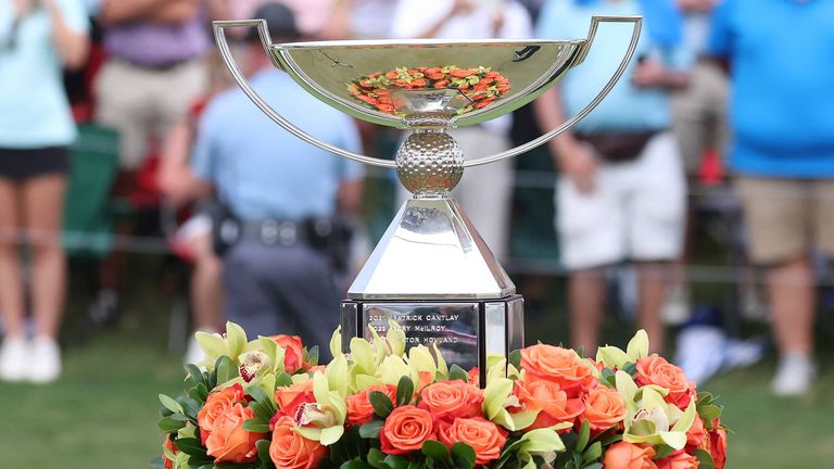 Um diese FedEx-Cup-Trophäe geht es im East Lake Golf Club.