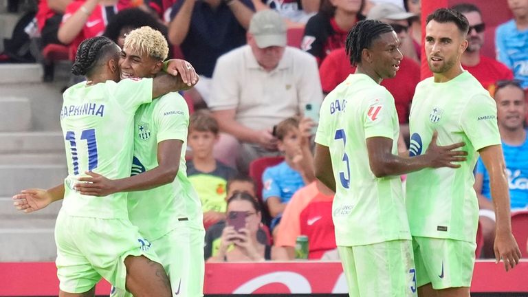 Der FC Barcelona gewinnt beim RCD Mallorca zum Saisonauftakt.