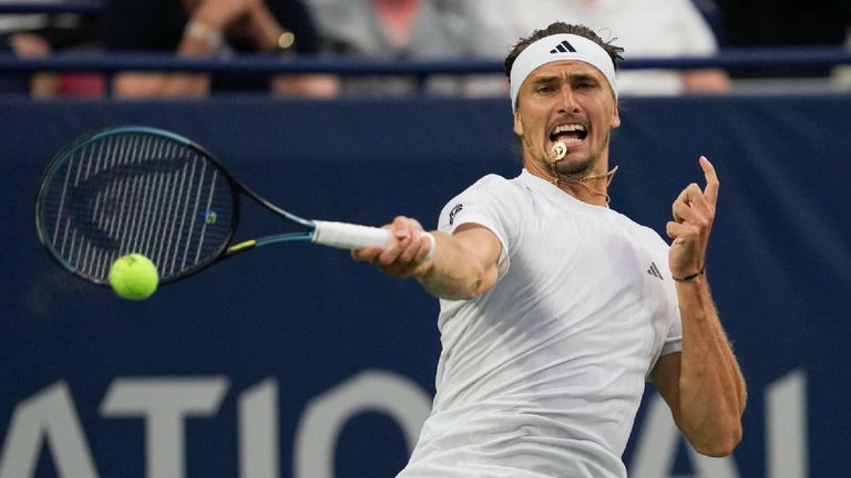 Alexander Zverev zieht ins Halbfinale von Toronto ein.