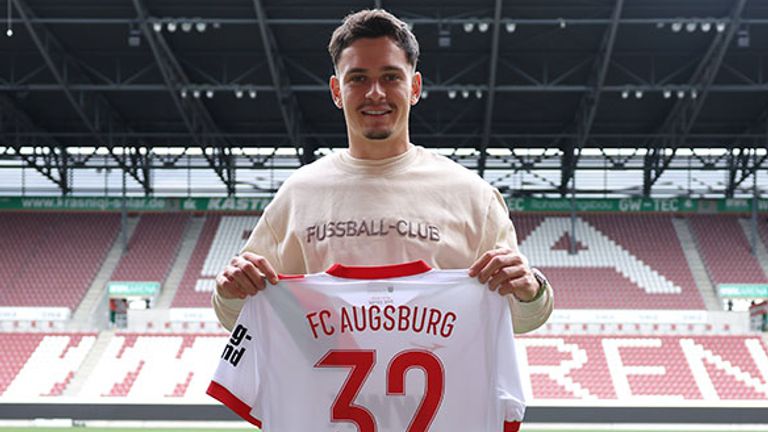 Fabian Rieder unterschreibt beim FC Augsburg.