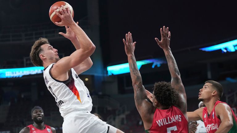 Mit Mühe gegen Portugal! Das DBB-Team quält sich ins Viertelfinale.