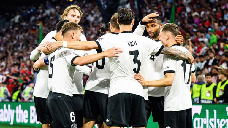 Die deutsche Nationalmannschaft trifft zum Auftakt der WM-Qualifikation in Bratislava auf die Slowakei.