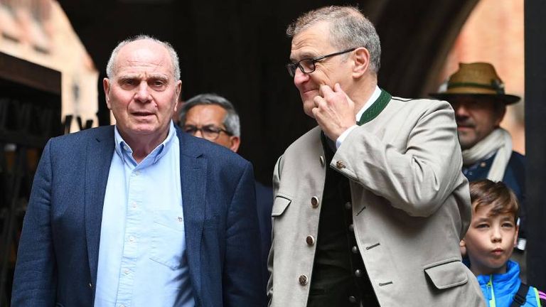 Jan-Christian Dreesen nimmt FCB-Ehrenpräsident Uli Hoeneß in Schutz. 