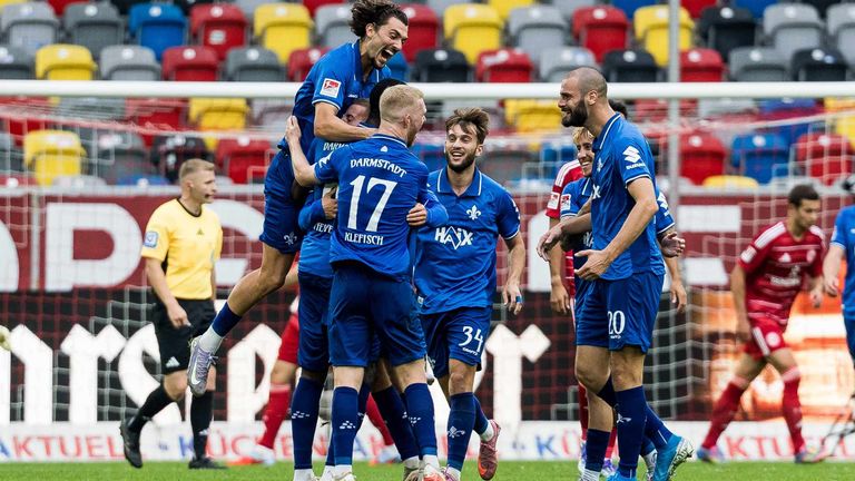 Der SV Darmstadt überrollt Fortuna Düsseldorf.
