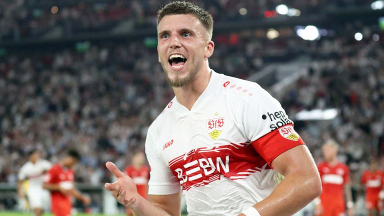 Ermedin Demirovic ist richtig gut drauf.