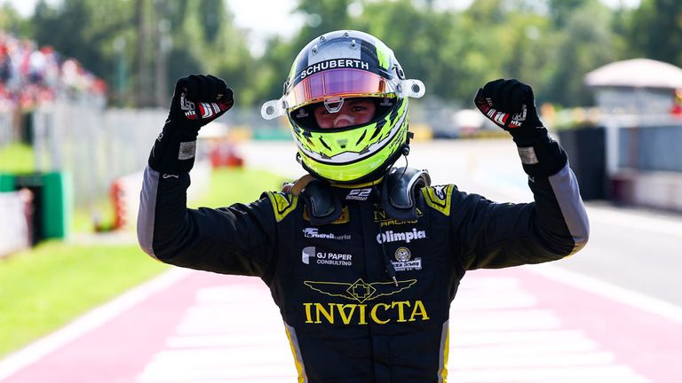 Leonardo Fornaroli gewinnt das Formel-2-Rennen in Monza.