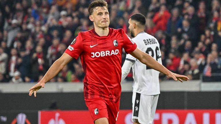 Der SC Freiburg gewinnt gegen FC Basel.