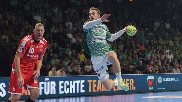 Angeführt von Superstar Mathias Gidsel gewannen die Füchse Berlin erstmals unter dem neuen Trainer.