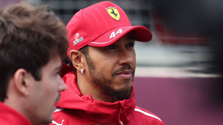Lewis Hamilton und Charles Leclerc vor dem Rennen in Baku.