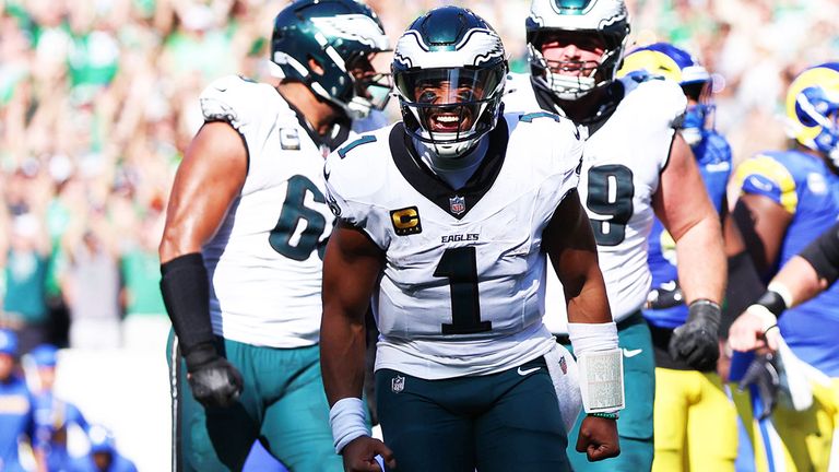 Quarterback Jalen Hurts und die Philadelphia Eagles besiegen die Los Angeles Rams.