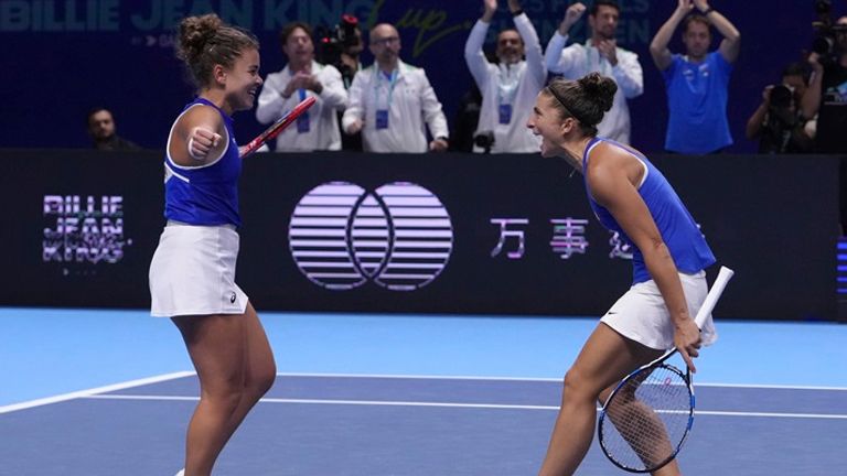 Jasmine Paolini and Sara Errani, of Italy celebrates after winning the Billie Jean King Cup semifinals tennis doubles match against Marta Kostyuk and Lyudmyla Kichenok, Ukraine, at the Shenzhen Bay Sports Center Arena, in Shenzhen, China's Guangdong province, Friday, Sept. 19, 2025. (AP Photo/Andy Wong)