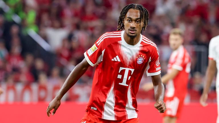 Jonah Kusi-Asare wechselt auf Leihbasis zum FC Fulham.