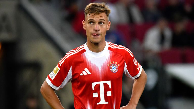 Joshua Kimmich ist von den aktuellen Transfersummen irritiert.