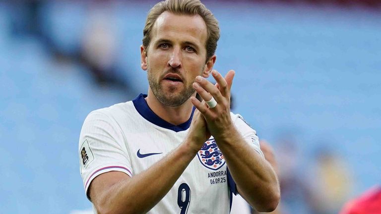 Harry Kane trifft beim deutliche Sieg Englands in Serbien per Kopf.