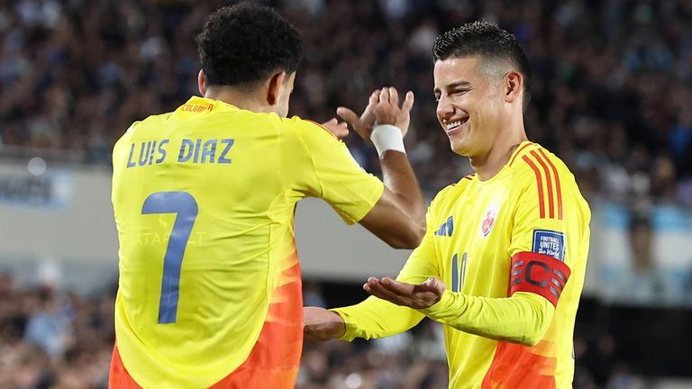 KOLUMBIEN: Los Cafeteros sind nach einem 3:0 gegen Bolivien sicher bei der Endrunde dabei.