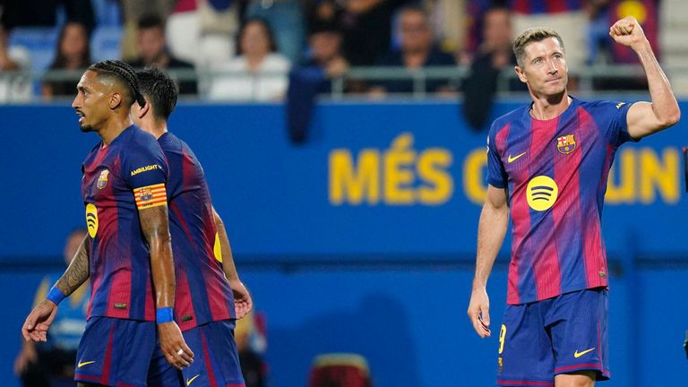 Barcelona schlägt Valencia deutlich.