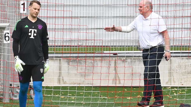 "Manuel ist der Beste", sagt Uli Hoeneß (r.) über Manuel Neuer.