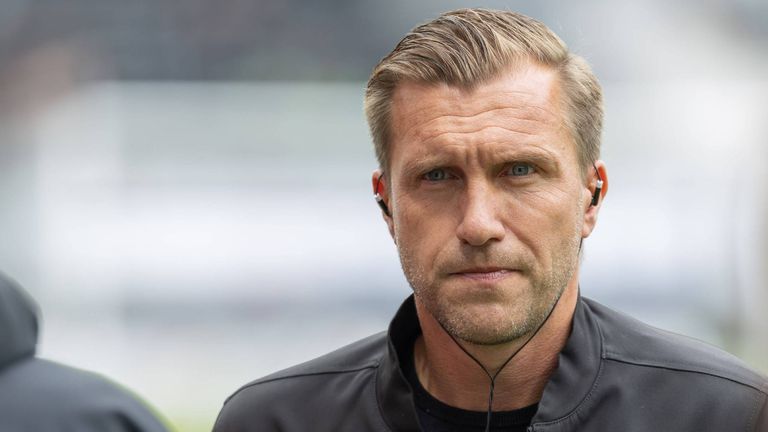 Sportvorstand Markus Krösche fordert bessere Spielerausbildung in Deutschland.