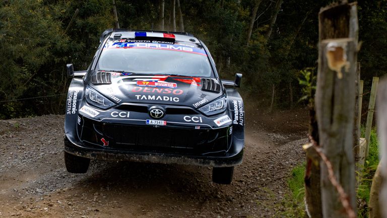 Sebastien Ogier fliegt in Richtung Gesamtführung der WRC.