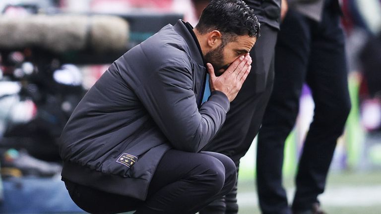 United-Trainer Ruben Amorim sieht sich harter Kritik ausgesetzt.