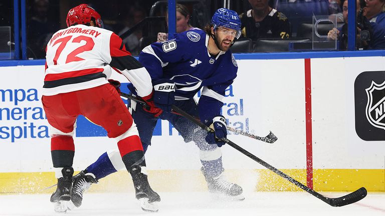 Wojciech Stachowiak (r.) überzeugte bei den Tampa Bay Lightning.